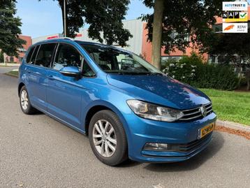 Volkswagen Touran 1.4 TSI Comfortline Business 7 persoon beschikbaar voor biedingen
