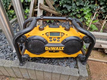 DeWalt Bouwradio  beschikbaar voor biedingen