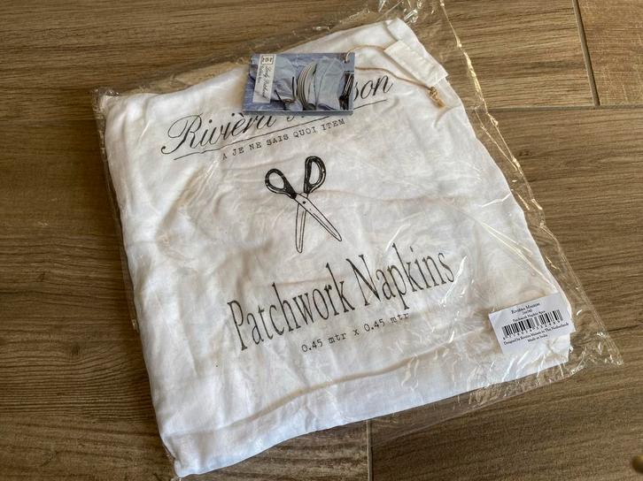 4 nieuwe stoffen servetten riviera maison, Huis en Inrichting, Tafelkleden, Nieuw, Vierkant, Ophalen of Verzenden