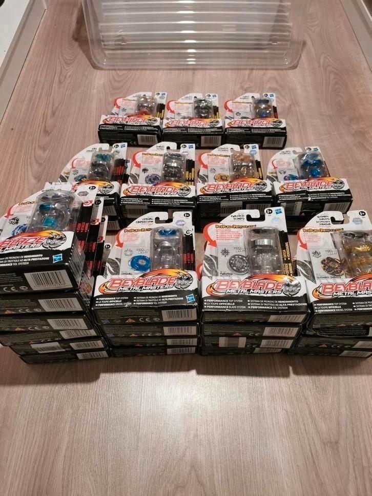Zeldzame Beyblade Metal Masters - Factory Sealed & Zeldzaam!, Verzamelen, Speelgoed, Nieuw, Ophalen of Verzenden