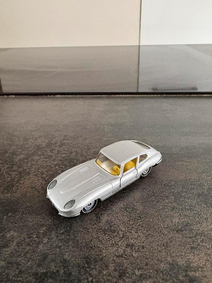 Siku Jaguar E 2+2, Hobby en Vrije tijd, Modelauto's | 1:50, Nieuw, Auto, SIKU, Ophalen of Verzenden