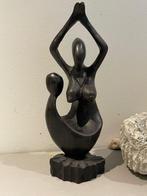 Gestyleerd vintage houten beeld. Moeder met kind. Afrika, Antiek en Kunst, Ophalen