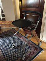 Trust binnen rolator, Ophalen, Zo goed als nieuw