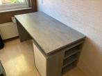 Mooi bureau in betonlook., Ophalen, Zo goed als nieuw
