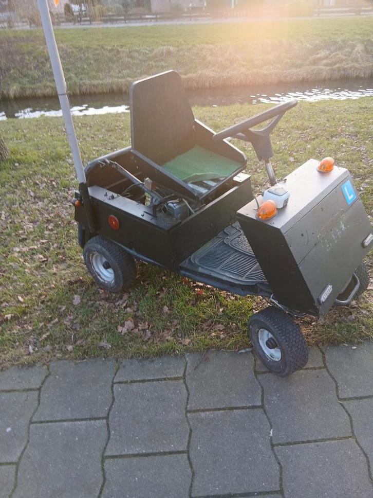 Autootje / ex grasmaaier. met honda 6500 ohc tecnology motor, Tuin en Terras, Zitmaaiers, Gebruikt, Minder dan 90 cm, Ophalen