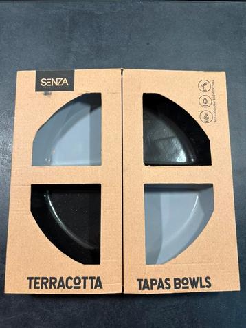 Senza terracotta tapas bowl beschikbaar voor biedingen