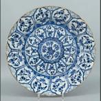 Een schotel, China, Kangxi ca. 1700, Ophalen of Verzenden