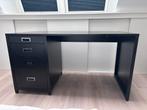 Zwart bureau van metaal, 140 cm breed, Huis en Inrichting, Bureaus, Ophalen, Gebruikt, Bureau