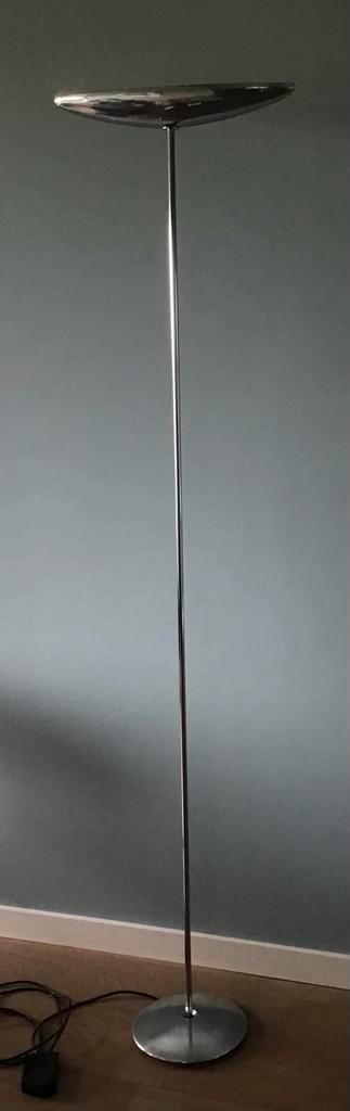 B lux Olympia vloerlamp Jorge Pensi 1980 twee stuks, Huis en Inrichting, Lampen | Vloerlampen, Zo goed als nieuw, 150 tot 200 cm
