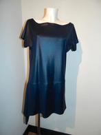 Sarah Pacini donker blauw jurkje tuniek zijkant langer one