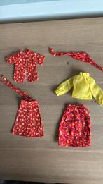 Barbie Sindy seperates jaren 70, Verzamelen, Poppen, Ophalen of Verzenden, Gebruikt, Kleertjes