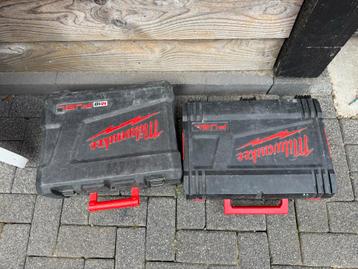 Gratis 2 milwaukee koffers beschikbaar voor biedingen