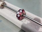 Trollbeads glasbead paars met stippen, Glas of Kristal, Ophalen of Verzenden, Zo goed als nieuw, Trollbeads