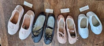 Ballet schoentjes van Pappillon maat 30-34-35. beschikbaar voor biedingen