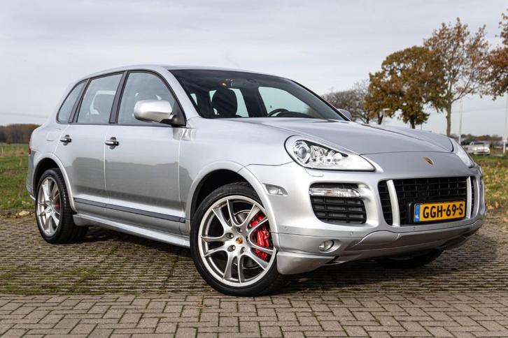 Porsche Cayenne 4.8 GTS | Youngtimer| Luchtver.| PCCM|, Auto's, Porsche, Bedrijf, Cayenne, 4x4, ABS, Achteruitrijcamera, Airbags