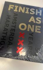 Amsterdam Marathon boek gesealed en nieuw Finish as one 2025, Ophalen of Verzenden, Nieuw, Overige onderwerpen