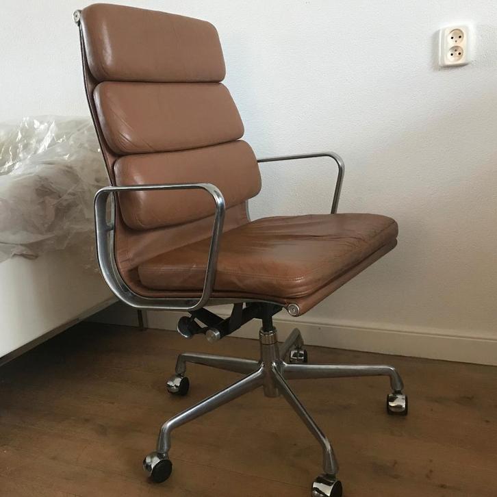 Herman Miller Eames Aluminium chair EA 219 EA437 Vintage, Huis en Inrichting, Bureaustoelen, Gebruikt, Zwart, Ophalen of Verzenden