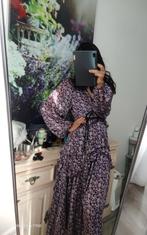 Maje Jurk Paars Bloemenprint, Kleding | Dames, Jurken, Paars, Ophalen of Verzenden, Maat 36 (S), Onder de knie