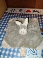 Nattou grijs paard / ezel knuffeldoekje, Ophalen of Verzenden, Zo goed als nieuw