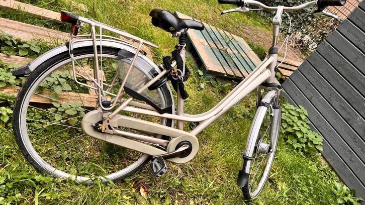 Beautiful Gezelle bicycle with 7 gears., Fietsen en Brommers, Fietsen | Dames | Damesfietsen, Gebruikt, Overige merken, Versnellingen