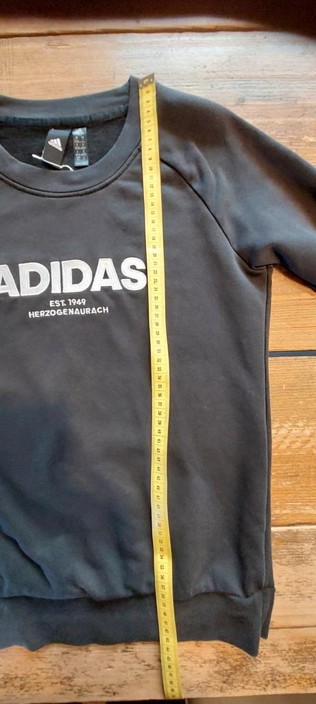 Zwarte Adidas sweater met witte letters. Maat S., Kleding | Dames, Truien en Vesten, Zo goed als nieuw, Maat 36 (S), Zwart, Ophalen of Verzenden