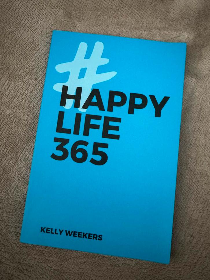 Happy Life 365 - Kelly Weekers, Boeken, Psychologie, Zo goed als nieuw, Ophalen
