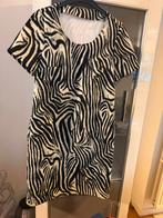 Zebra Print Jurk dolce stof maat M, Maat 38/40 (M), Zwart, Ophalen of Verzenden, Boven de knie