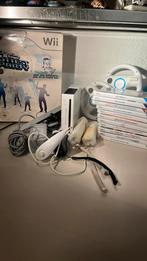 Spelcomputer Nintendo Wii met leuke spelletjes en extra’s, Verzenden, Zo goed als nieuw