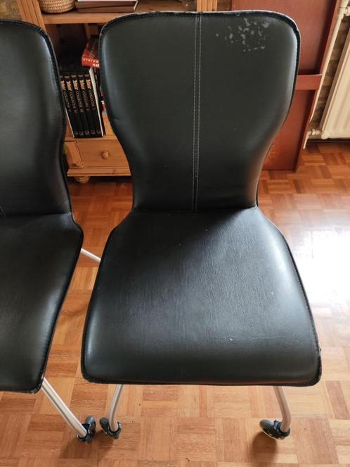 Stoelen eetkamer GRATIS zwart 6 stuks aluminium poten, Huis en Inrichting, Stoelen, Gebruikt, Vijf, Zes of meer stoelen, Zwart