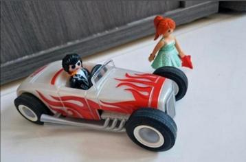Playmobil auto en poppetjes. Zo goed als nieuw €5 beschikbaar voor biedingen