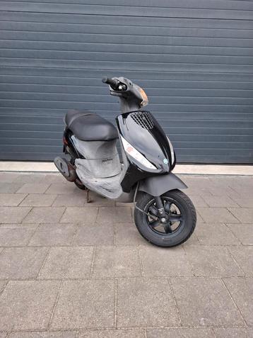 Piaggio zip 4t opknapper! beschikbaar voor biedingen