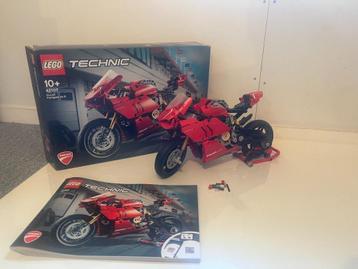 LEGO Technic 42107 – Ducati Panigale V4 | Complete set! beschikbaar voor biedingen