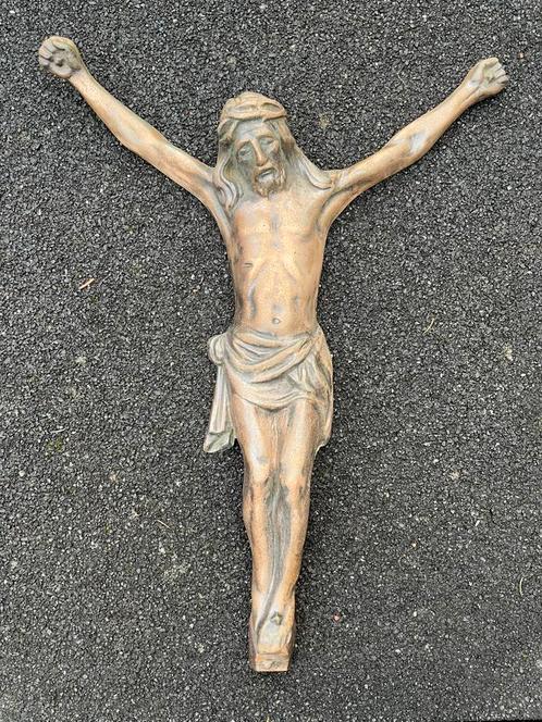 Vintage bronzen kruisbeeld gemaakt door J. Sillen & Co, Verzamelen, Religie, Zo goed als nieuw, Christendom | Katholiek, Beeld(je)