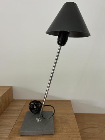 Gira tafellamp Barcelona, 1978 donkergroen designklassieker beschikbaar voor biedingen
