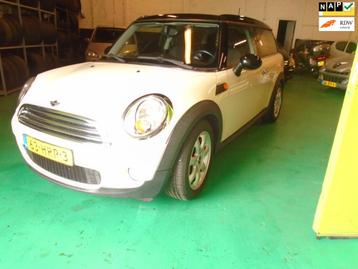 Mini Mini Clubman 1.6 Cooper Pepper /AIRCO beschikbaar voor biedingen