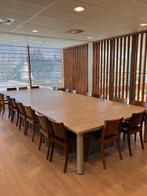 4 TAFELS + 20 STOELEN Als nieuw!, Ophalen, Zo goed als nieuw