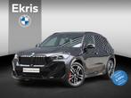 BMW iX1 eDrive20 | M Sportpakket Pro | Premium Pack | Camera, Auto's, Stof, Metallic lak, Met garantie (alle), Zwart