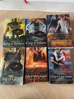 The Mortal instruments books, Boeken, Fantasy, Gelezen, Ophalen of Verzenden, Cassandra Clare