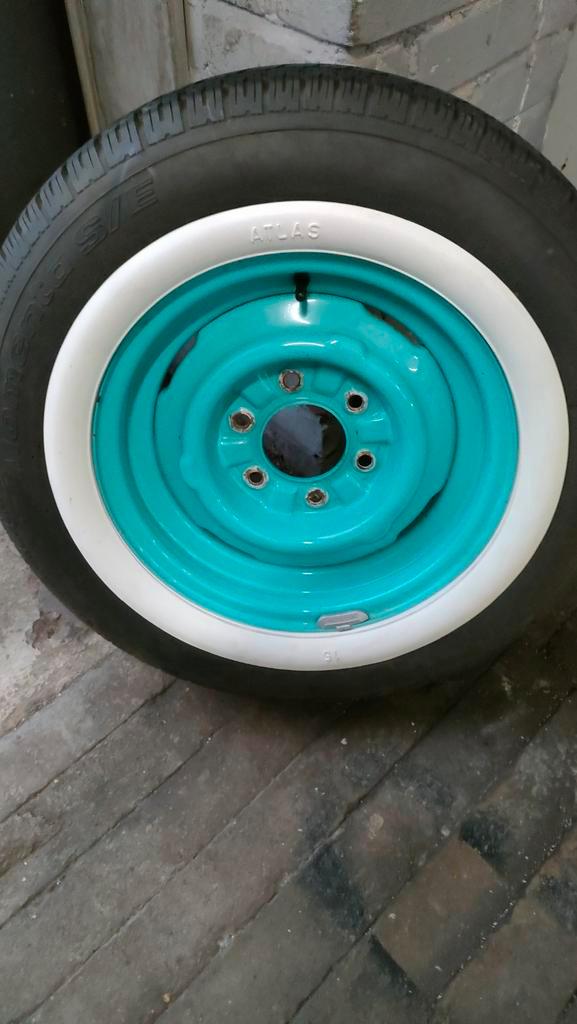 Atlas white wall 14 inch 2 stuks chevrolet apache, Auto diversen, Auto-accessoires, Ophalen of Verzenden