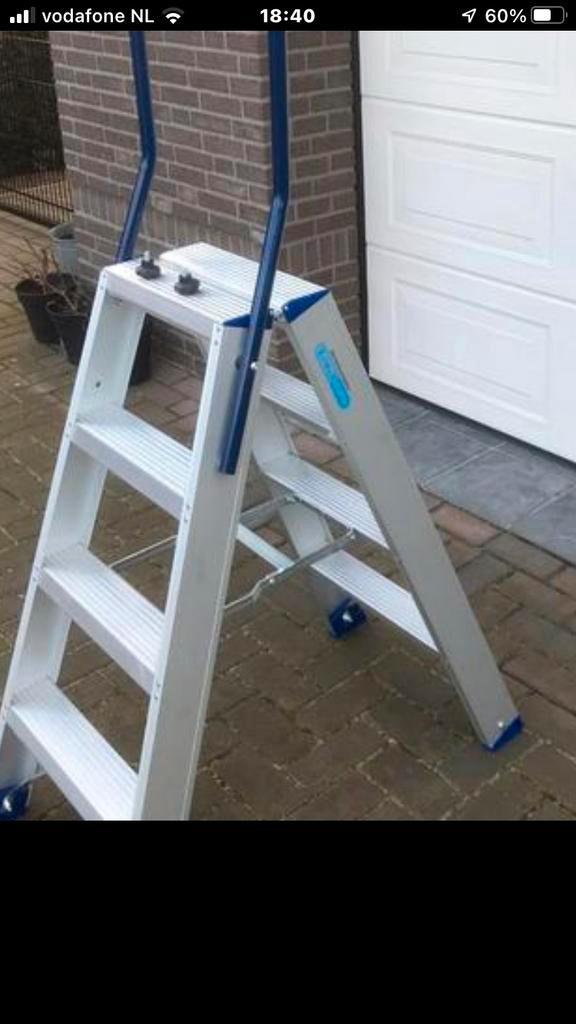 Eurostairs dubbele trappen met kniebeugel, Doe-het-zelf en Verbouw, Overige Doe-het-zelf en Verbouw, Ophalen