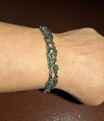 Antiek zilveren armband met markasiet  beschikbaar voor biedingen