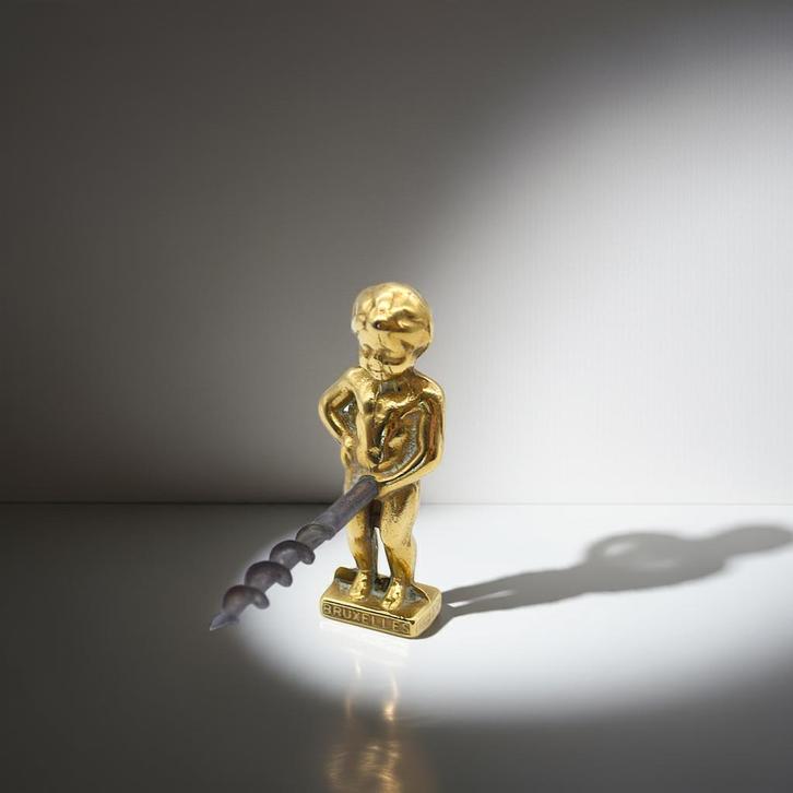 Messing Kurkentrekker – Manneken Pis – Brussel 00322, Antiek en Kunst, Antiek | Koper en Brons, Brons, Ophalen of Verzenden