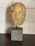 Klassieke Buste op Beton Sokkel – Antiek Geïnspireerd, Ophalen of Verzenden