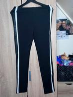 NIEUWE ZWART WIT DAMES LEGGING., Nieuw, W30 - W32 (confectie 38/40), Ophalen of Verzenden, Wit