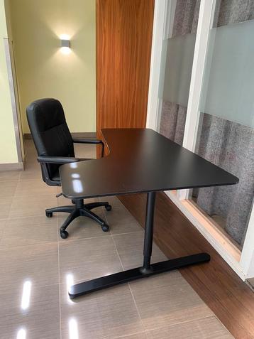 Bureau IKEA Bekant zwart (hoek rechts)