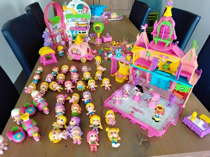 Grote partij Pinypon met kasteel etc., Kinderen en Baby's, Speelgoed | Overig, Zo goed als nieuw, Jongen of Meisje, Ophalen of Verzenden