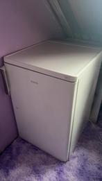 Kleine koelkast + vriezer, Witgoed en Apparatuur, Vriezers en Diepvrieskisten, Zo goed als nieuw, Ophalen, 85 tot 120 cm, Vrijstaand