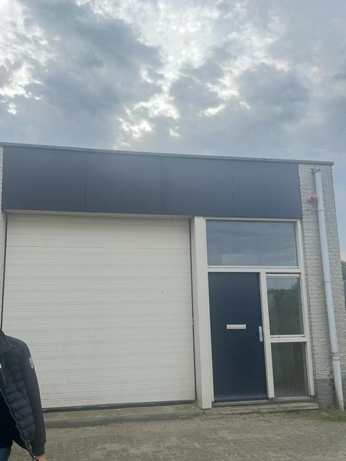 Bedrijfpand Bedrijfsunit kantooruimte werkruimte te huur, Zakelijke goederen, Bedrijfs Onroerend goed