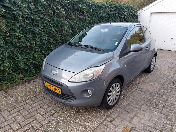 Ford Ka 1.2 Titanium 51KW 2010 Grijs, Auto's, Ford, Particulier, Ka, Benzine, B, Hatchback, Handgeschakeld, Origineel Nederlands