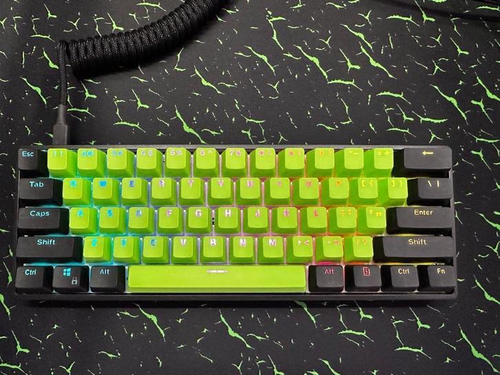 kraken pro 60 gaming toetsenbord, Computers en Software, Toetsenborden, Zo goed als nieuw, Qwerty, Bedraad, Gaming toetsenbord